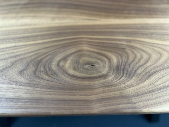 Couchtisch aus geräuchertem Walnussholz – Couchtische, Metal, Wood (photo 4 of 9)