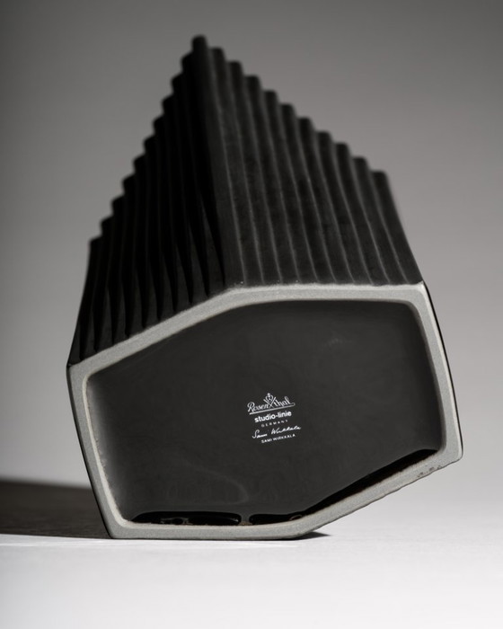 Image 1 of Black Porcelain Vase Duo Wolf Karnagel & Sami Wirkkala for Rosenthal, 80s–90s