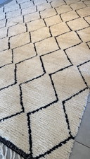 Tapis berbère authentique fait main des montagnes de l'Atlas – Laine douce et motif marocain intemporel (298 × 195 cm)
