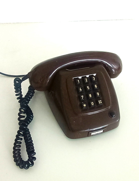 Image 1 of Old T65 PTT Telephone in Mocca