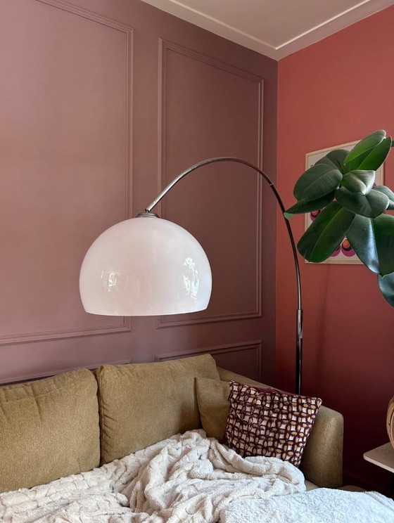 Bellissima grande lampada ad arco vintage in vero stile anni '70 / Space Age. – Lampade da terra, Marble (photo 2 of 18)