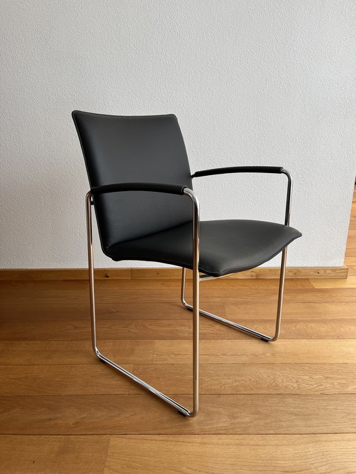 6x Leolux Talos dining chair