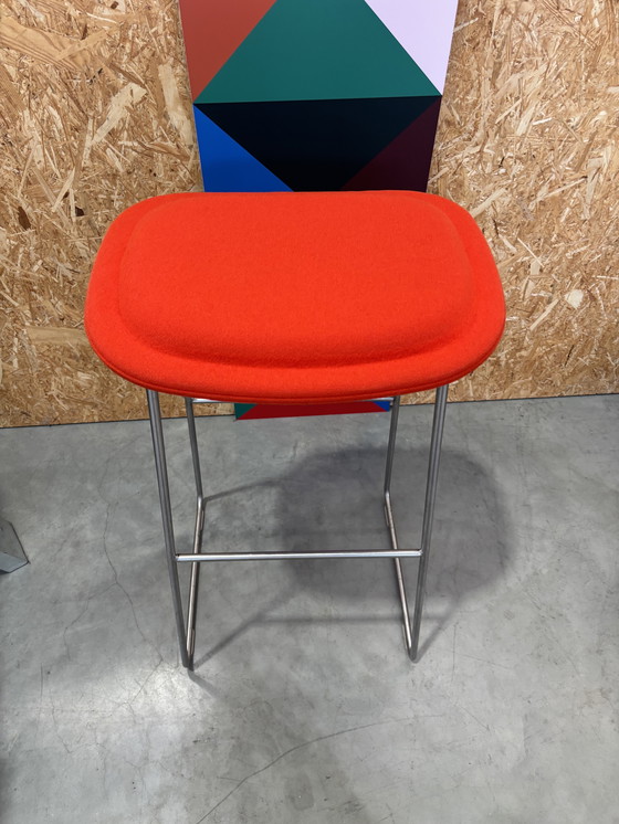 Image 1 of Cappellini kruk high pad rood