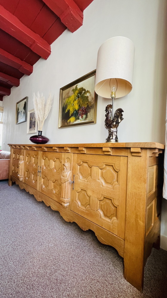 Brutalist Set, Solid Oak Sideboard, Cabinet, Dining Table, 6 Chairs, Hand Carved Priest Mission Style (photo 3 of 15)
