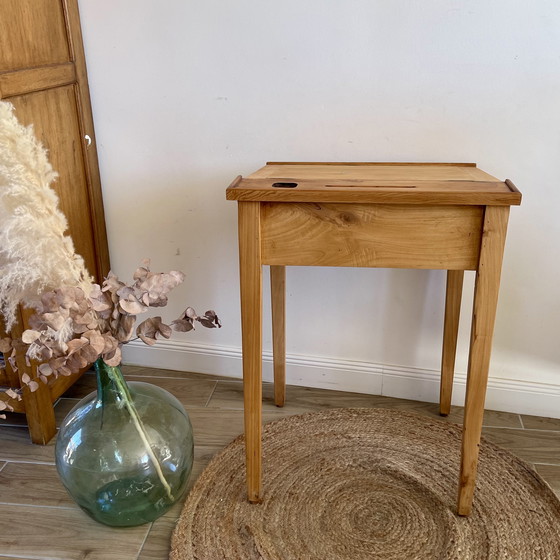 Image 1 of Escritorio antiguo