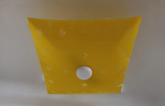 Image 1 of Lampada da soffitto vintage anni '50/'60 a forma di "ombrello rovesciato".