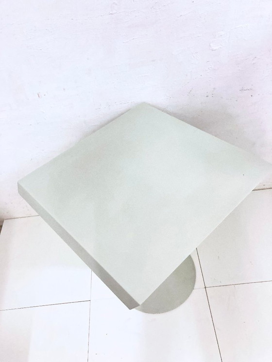 Image 1 of Table de bistrot Miss Balu, conçue en 1988 par Philippe Starck pour Kartell