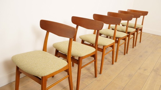 Image 1 of 6 x Dining Chair | Farstrup | Model 210 | Newly upholstered | Green