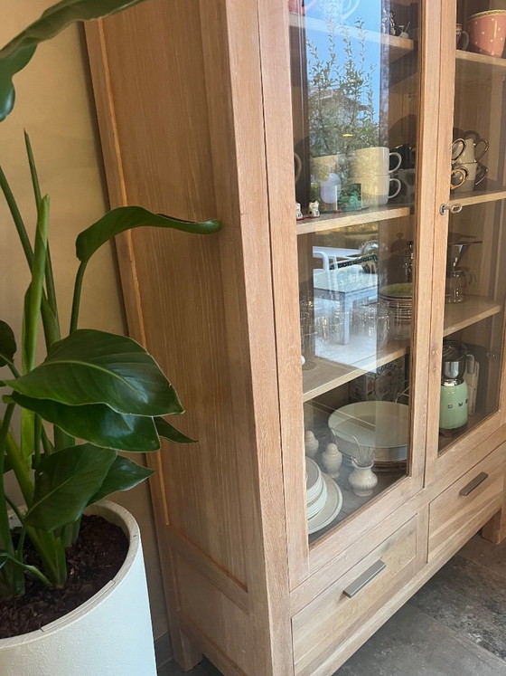 Bella vetrina in rovere sbiancato – Vetrine, Legno (photo 3 of 5)