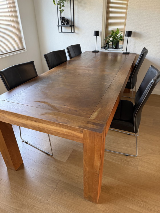 Image 1 of Linteloo eettafel