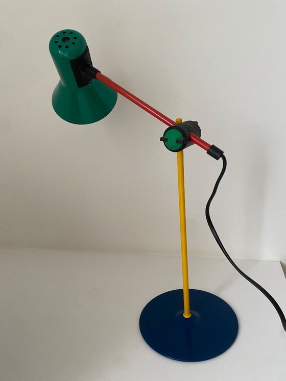 Image 1 of Veneta Lumi vintage Memphis-style table lamp - 1980s - Italy
