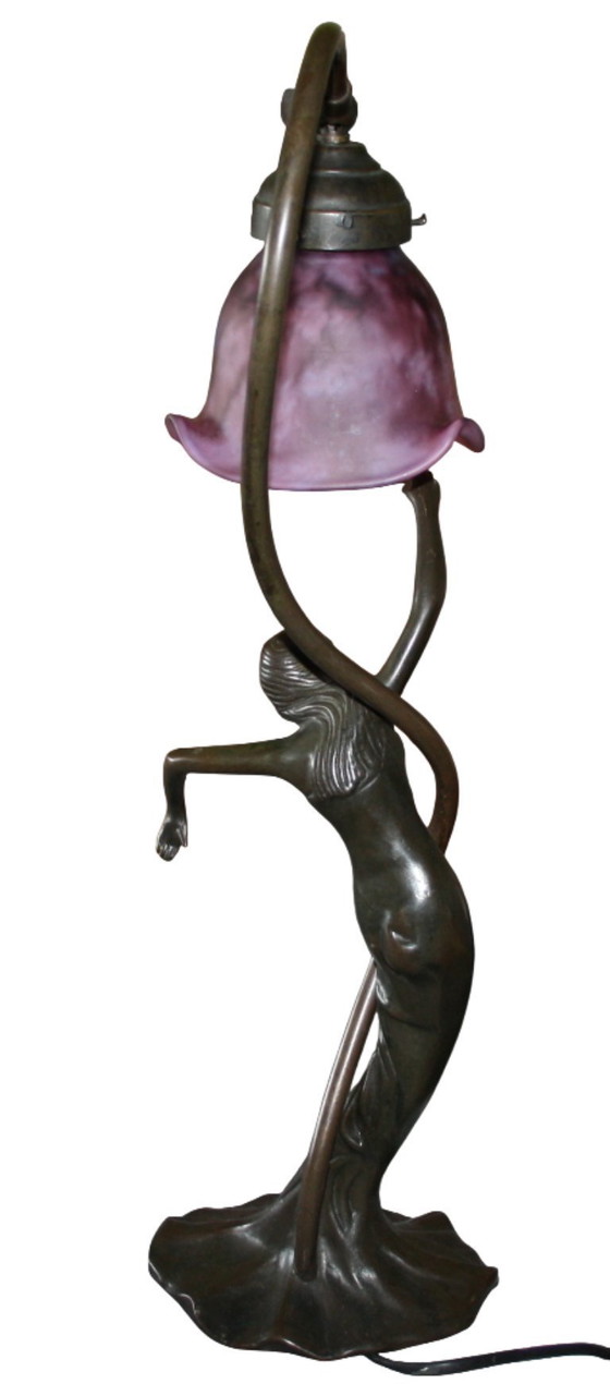 Signed bronze figural lamp in Art Nouveau/Art Deco style – Table lamps (photo 4 of 9)
