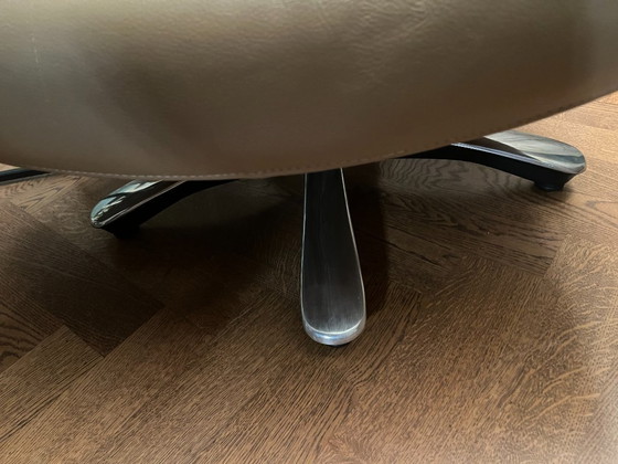 Image 1 of Poltrona girevole Dyyk Coco