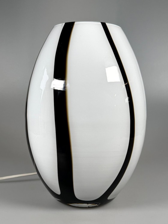 Vintage 1970s/80s glass table lamp by Volux, Italy – Plastic (photo 2 of 15)