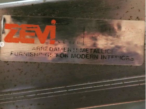 Image 1 of Table de salle à manger vintage en chrome et laiton de Zevi, Italie, années 1970