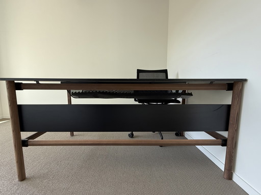 Bureau Bulo Dan