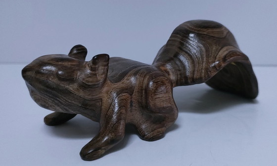 Image 1 of squirrel sculpture cm Copeland vintage cypress