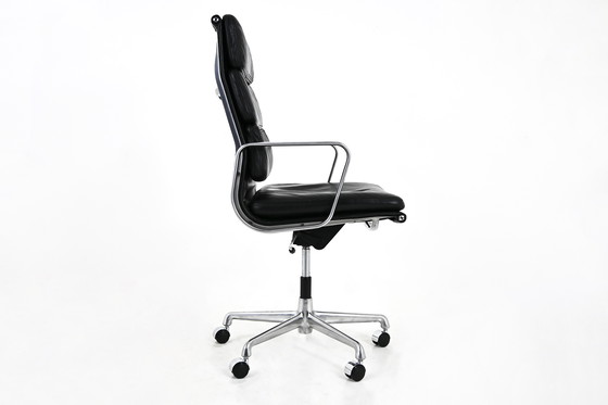Image 1 of Soft Pad Desk Chair by Charles & Ray Eames for Herman Miller, 1970s
