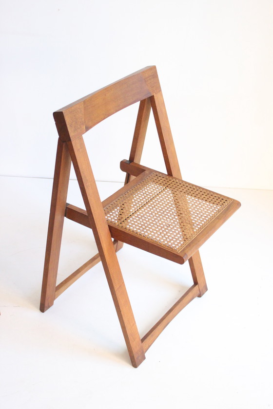 Image 1 of Sedie pieghevoli in legno con seduta in rattan, set di due anni &#39;70