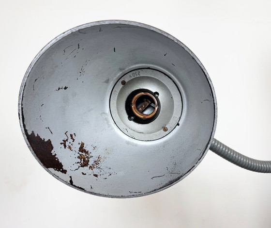 Image 1 of Lampada da parete industriale grigia a forbice di Elektroinstala, anni '60