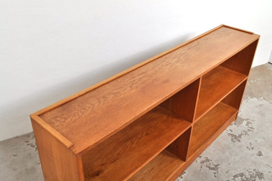 Image 1 of Vintage boekenkast / tv meubel in eiken