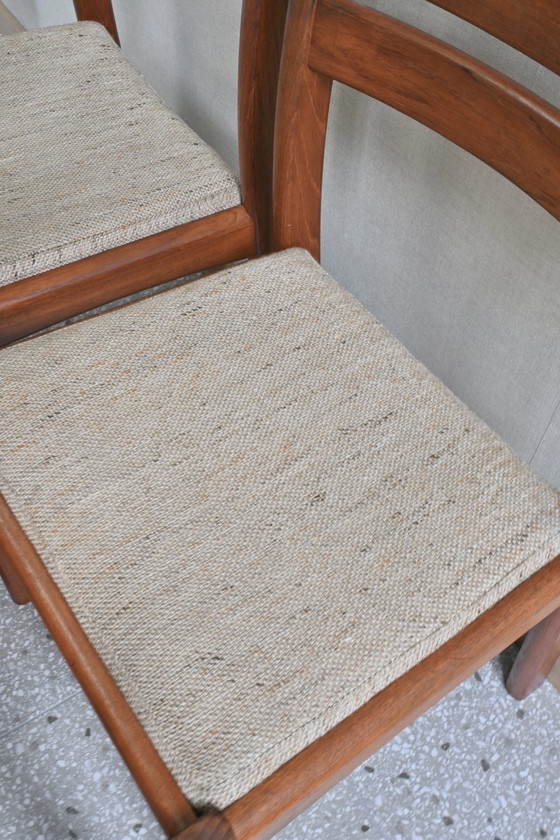 Image 1 of 4 sedie da pranzo design danese Dyrlund in teak massello