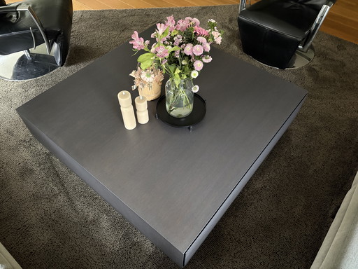 Interstar coffee table