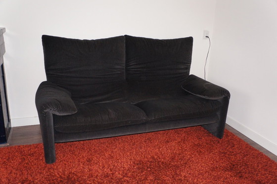 Image 1 of Cassina Maralunga