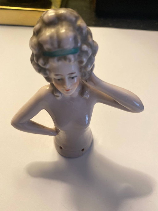 Halbpuppe – Antike Porzellan-Frauenbüste, Jugendstil, Belle Époque – beeldhouwkunst, Art Nouveau