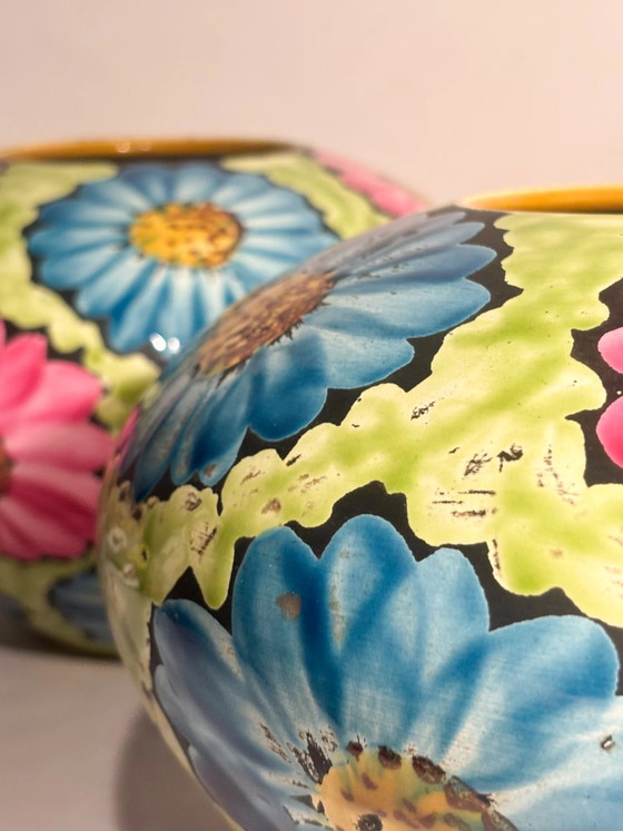 Pair of Hand-Painted Ceramic Vases with 60s Flower Power Floral Motifs (photo 7 of 17)