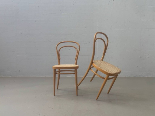 Originale Thonet Bugholzstühle Mit Wiener Geflecht, Vintage – kuipstoelen, Wood