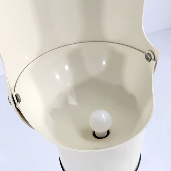 Image 1 of Pileo Mezzo Floor Lamp by Gae Aulenti for Artemide, 1970s