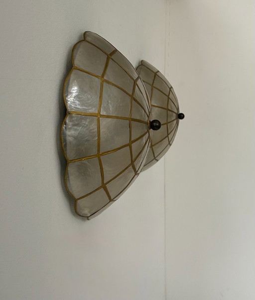 Coppia di applique da parete vintage, madreperla e ottone, Francia, 1980