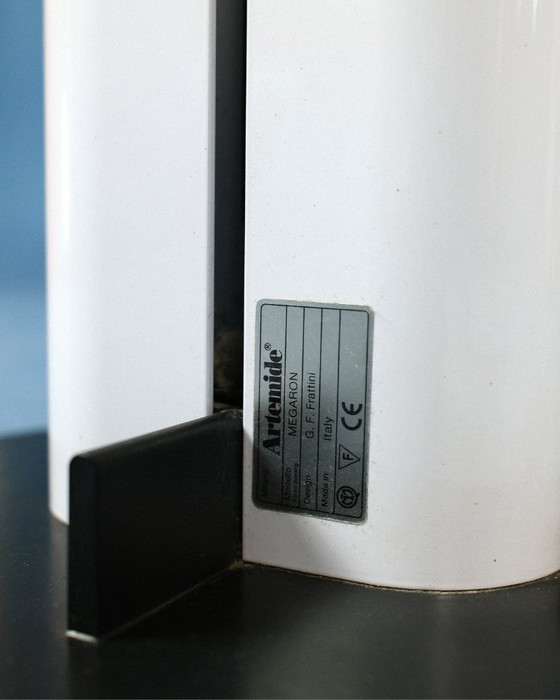 Image 1 of Megaron Stehleuchte – Gianfranco Frattini – Artemide