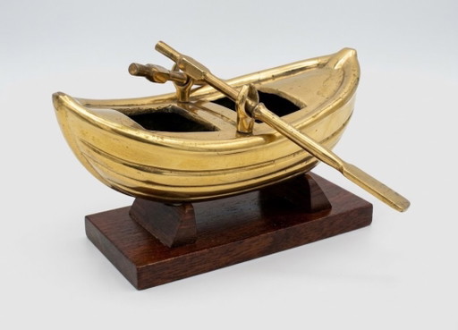 Sculpture de bateau en laiton sur socle en bois