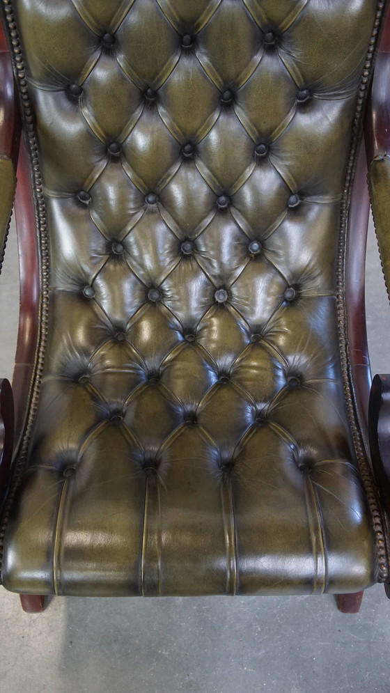 Image 1 of Groene Rundleren Chesterfield Fauteuil Gecombineerd Met Hout