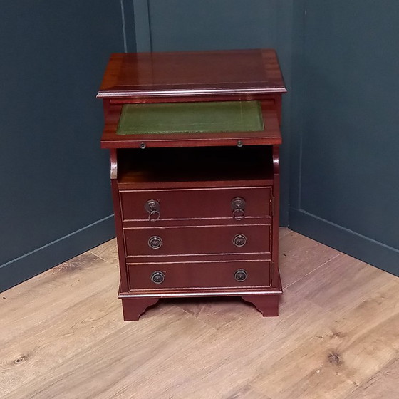 Image 1 of Kleine Vintage Bachelors cabinet