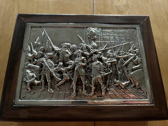 Image 1 of Scatola per sigari in argento/legno con splendido altorilievo e scena visibile nei dettagli
