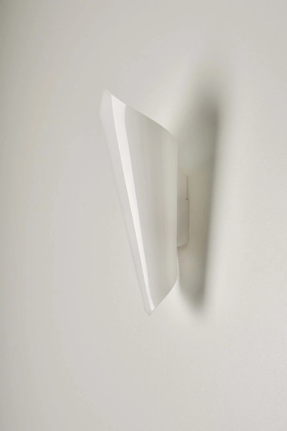 Set of 2 Open Cone Wall Lamps in White Plexiglas by Hanns Hoffmann-Lederer, Germany, 1950s, Wall lights (photo 8 of 9)