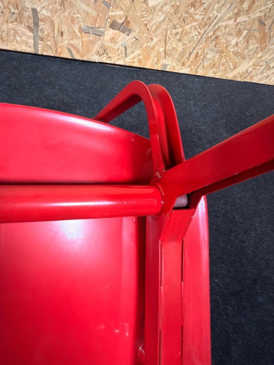 Image 1 of Ahrend de Cirkel Revolt chair