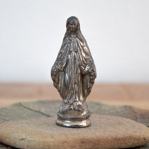 Antique metal figurine of the Blessed Virgin Mary: Old French pocket altar