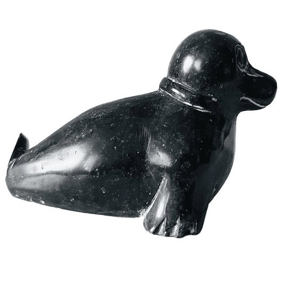 Image 1 of Vintage Inuit Canadian hand-carved seal sculpture figurine soapstone 1960s