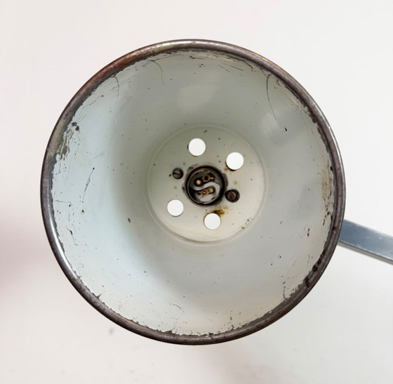 Image 1 of Industriële, grijze, verstelbare tafellamp van Memlite, jaren 60.