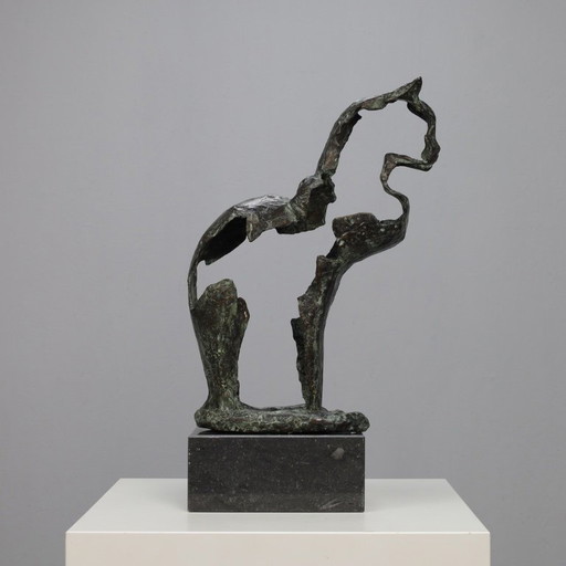 Artistic Sculpture in Bronze – Majestic Cat