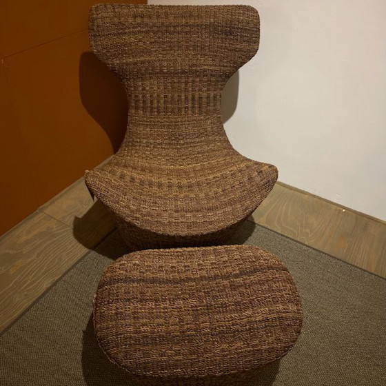 Image 1 of B&B Italia Papillio Grande armchair with ottoman