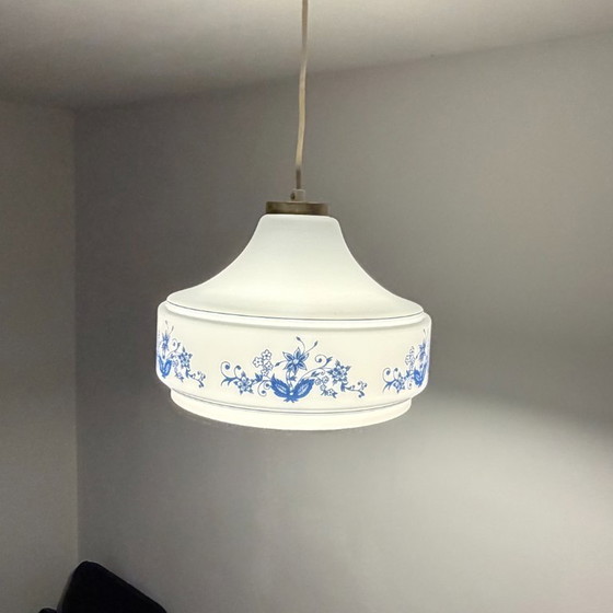 Original vintage pendant lamp – Glass (photo 9 of 12)