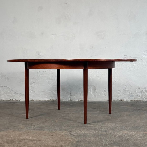 Image 1 of G-Plan Teak Round Extendable Dining Table, 1970