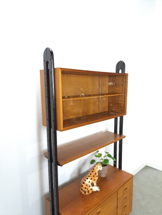 Image 1 of Teak Musterring design kast met zwarte poten