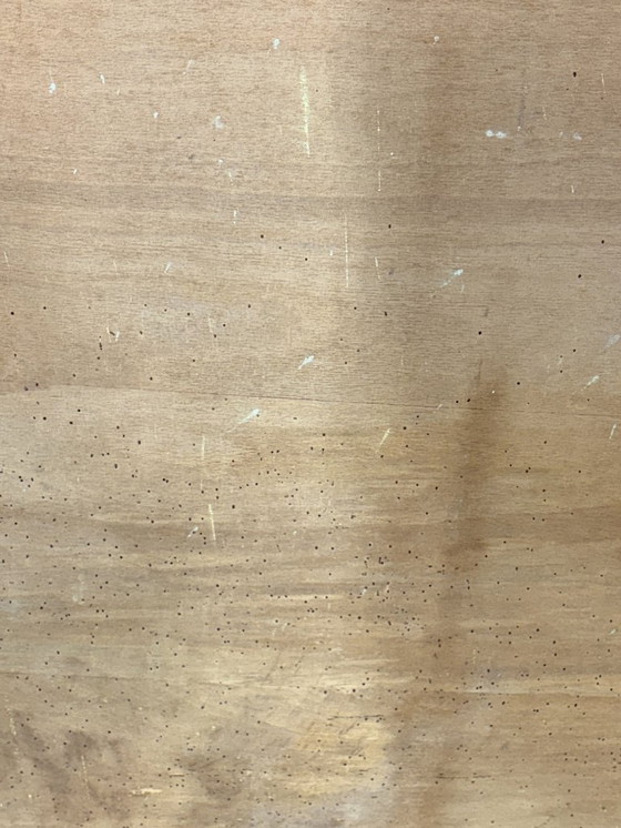 Image 1 of Een erg mooie vintage kledingkast/linnenkast uit de jaren 60.