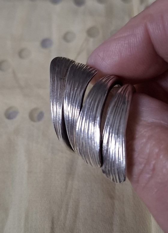Image 1 of Grote, massief zilveren ring met dubbele band en vier secties, maat 62/64 (verstelbaar).